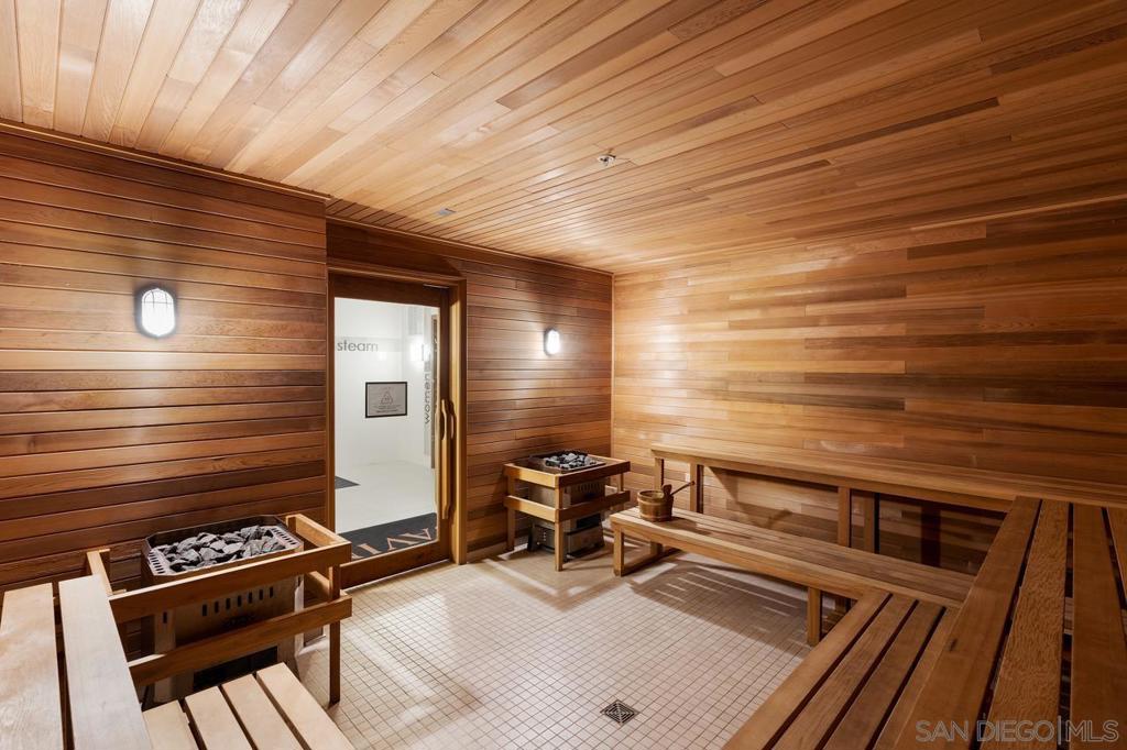 Downtown - Residential Lease