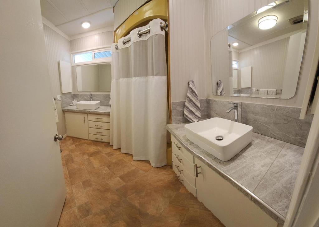 Palm Desert Greens - Manufactured In Park