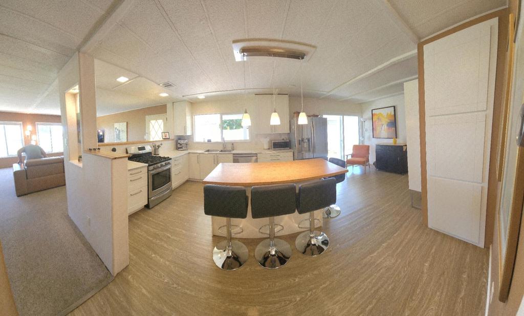 Palm Desert Greens - Manufactured In Park