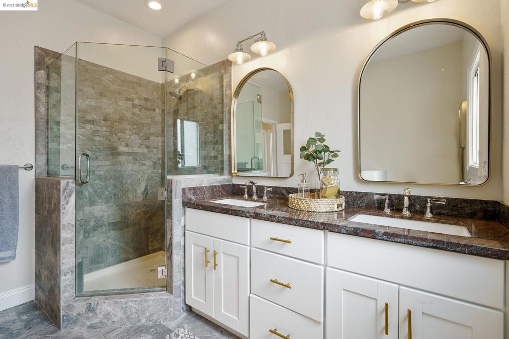 FERNSIDE - Residential