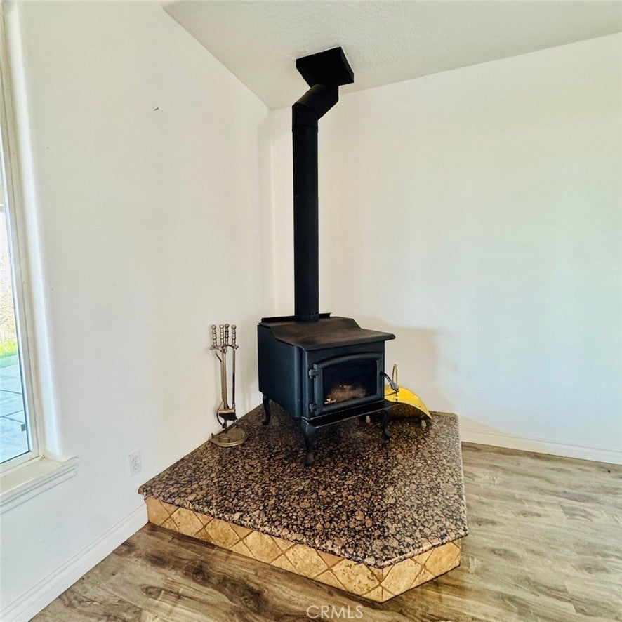 7438 Woodcliff