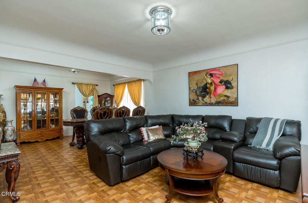 Photo of 3247 La Clede Avenue, Los Angeles, CA 90039 (MLS # P1-22493)