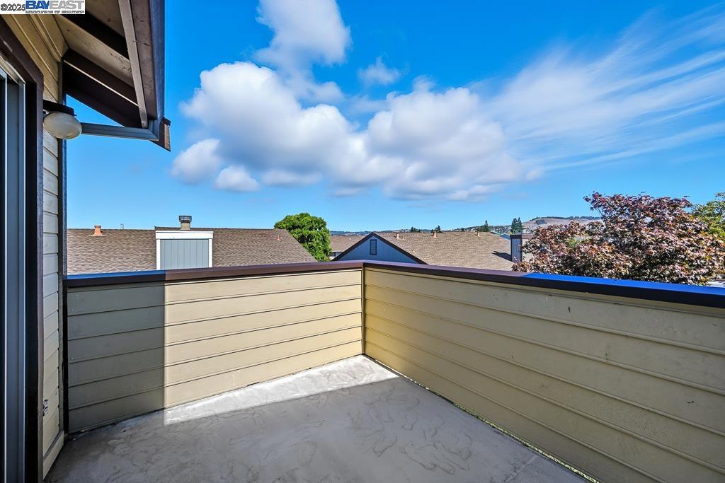 WASHINGTON COMM - Residential