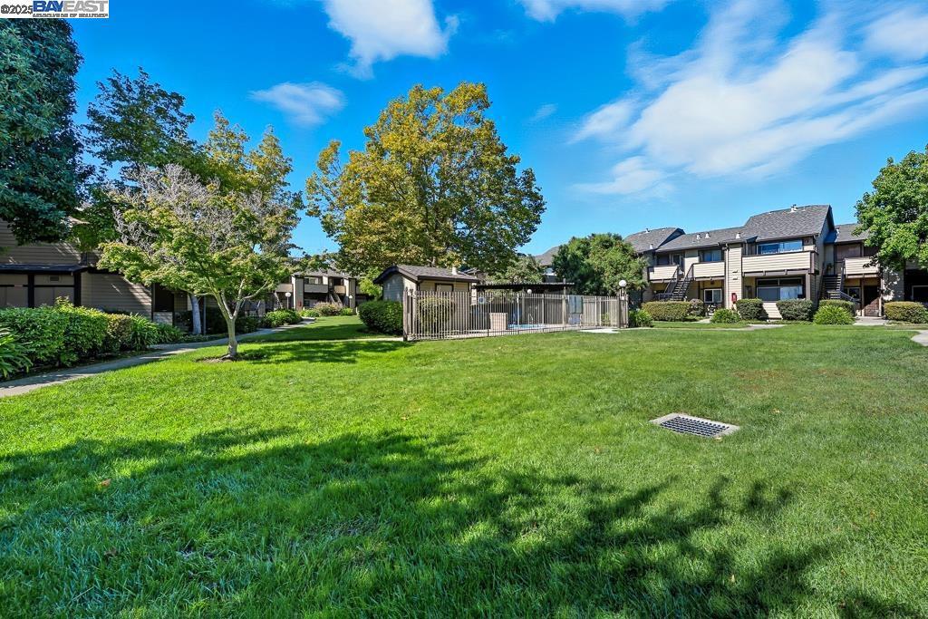 WASHINGTON COMM - Residential