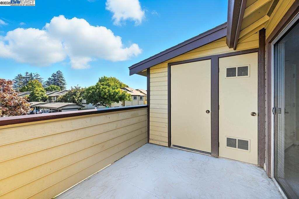 WASHINGTON COMM - Residential