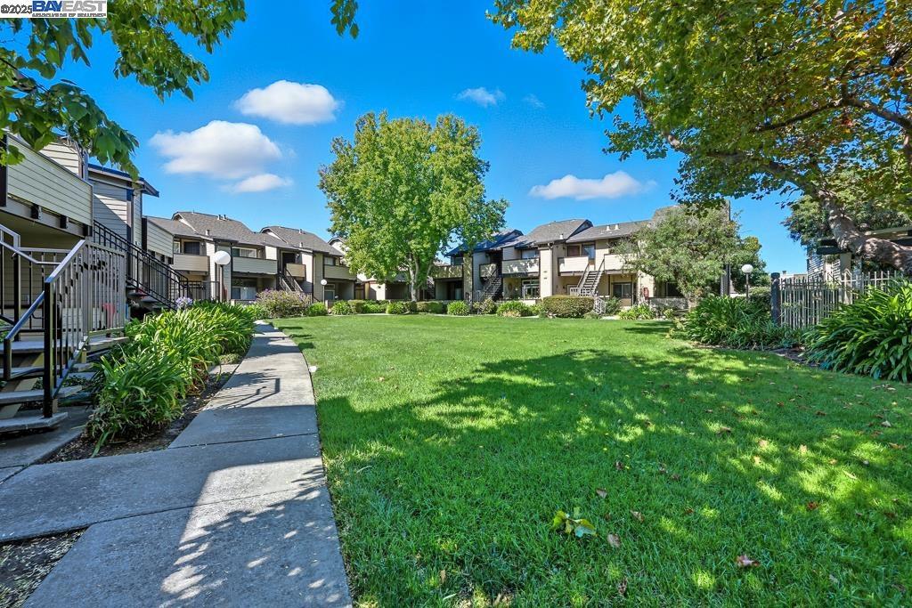 WASHINGTON COMM - Residential