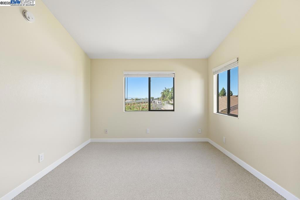 WASHINGTON COMM - Residential