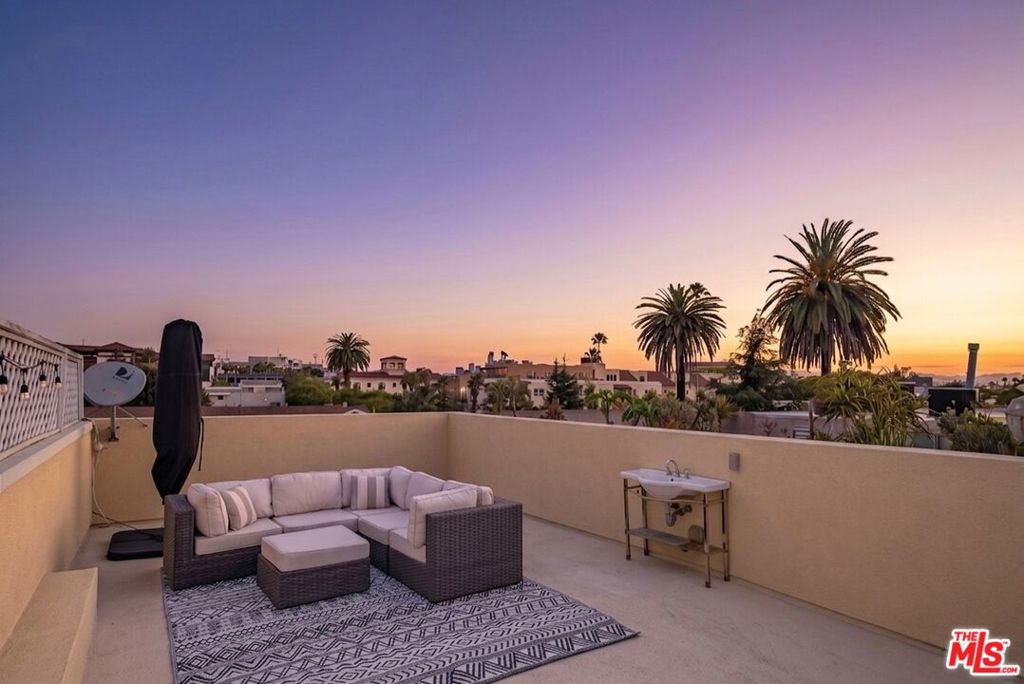 4071 Lafayette Place 2, Culver City CA 90232