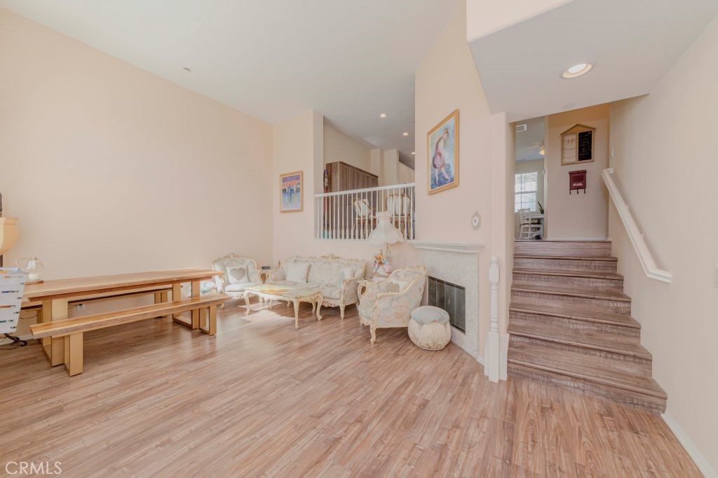 1133 Maag Place 107