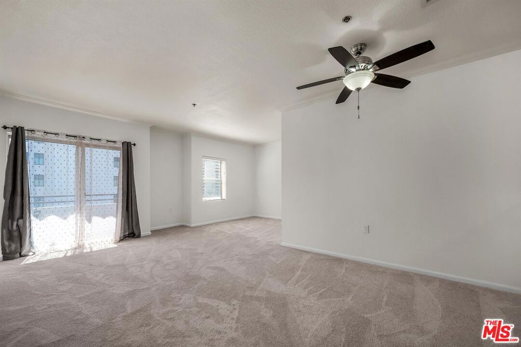 838 Pine Avenue 506