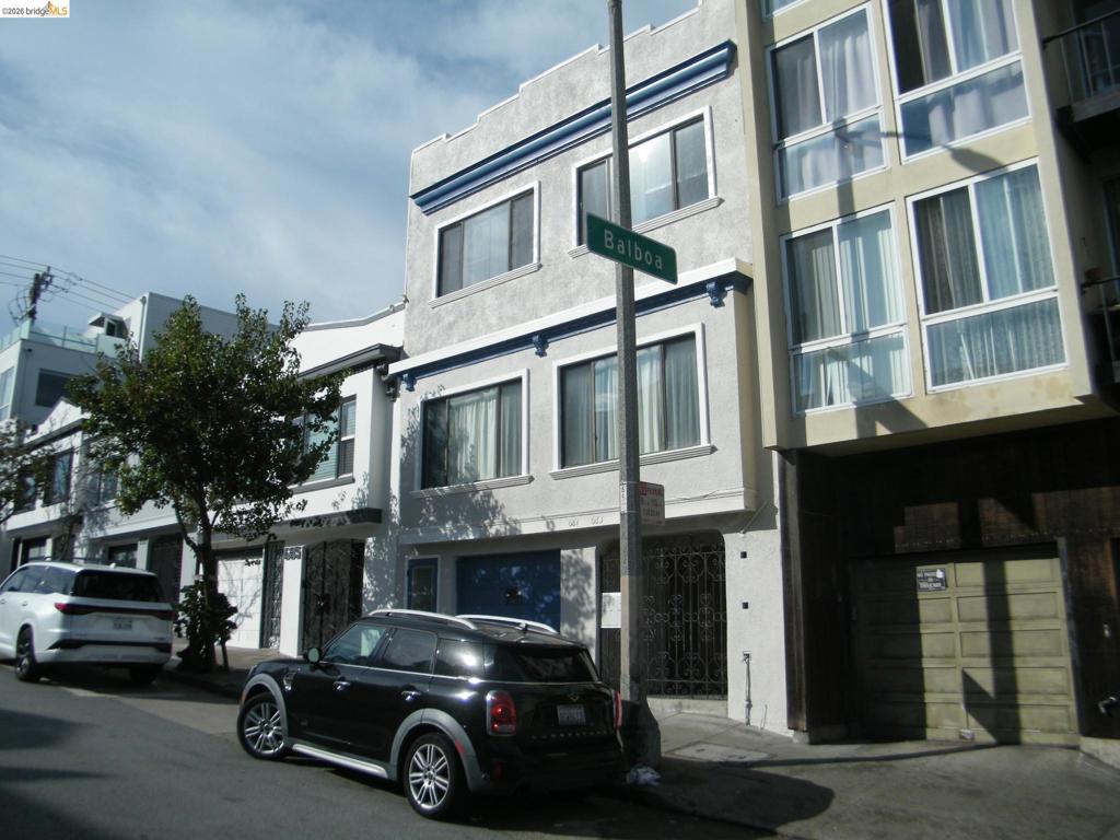 681 25Th Ave
