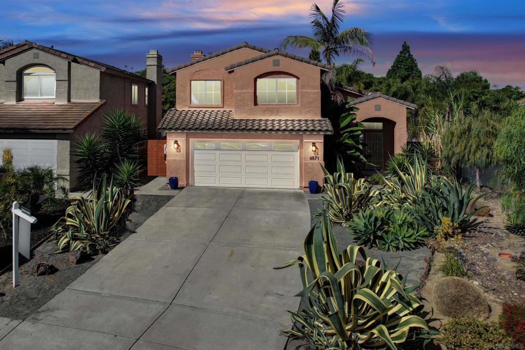 Nicely updated Rancho Del Oro home on huge, usable lot. Bright and open floor plan with new carpet and paint. Big open family kitchen with cozy fireplace, separate dining and living room, spacious bedrooms all upstairs. Room for a pool and ADU.