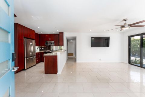 Photo of 1111 E Ramon Road #29, Palm Springs, CA 92264 (MLS # 219148712DA)