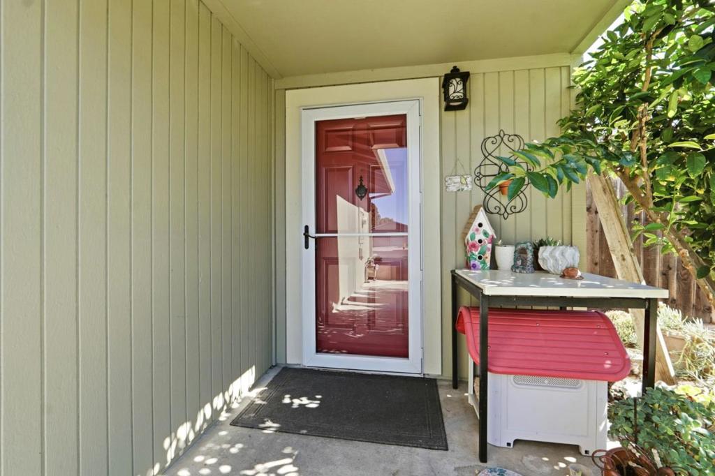 1449 Squire Court