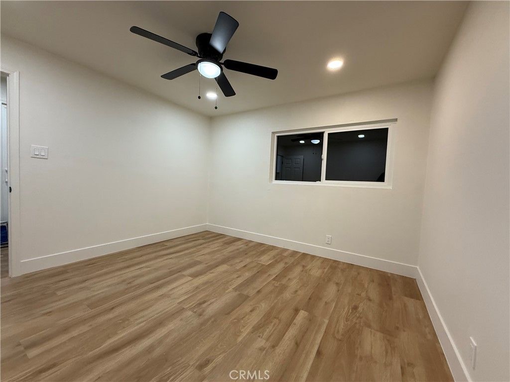 Photo of 5548 Elmwood Rd, San Bernardino, CA 92404 (MLS # IV25271896)