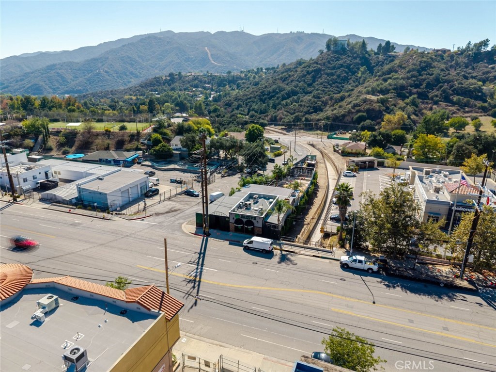 6500 Foothill Boulevard