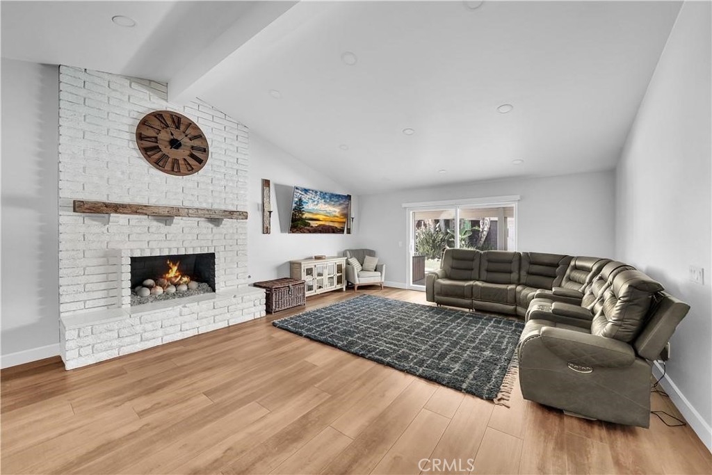 13611 Cypress Street