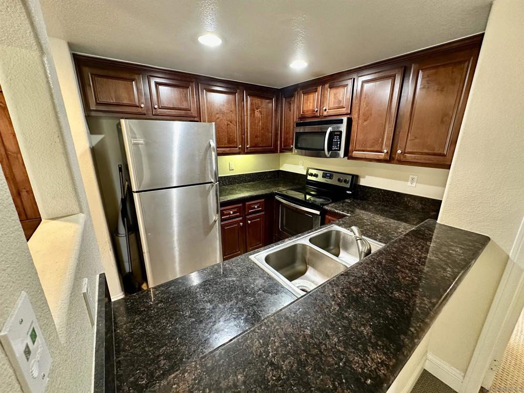 University City - Residential Lease