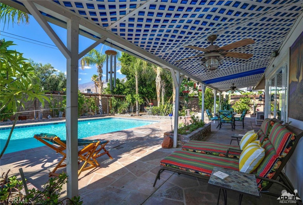 Tahquitz River Estat - Residential