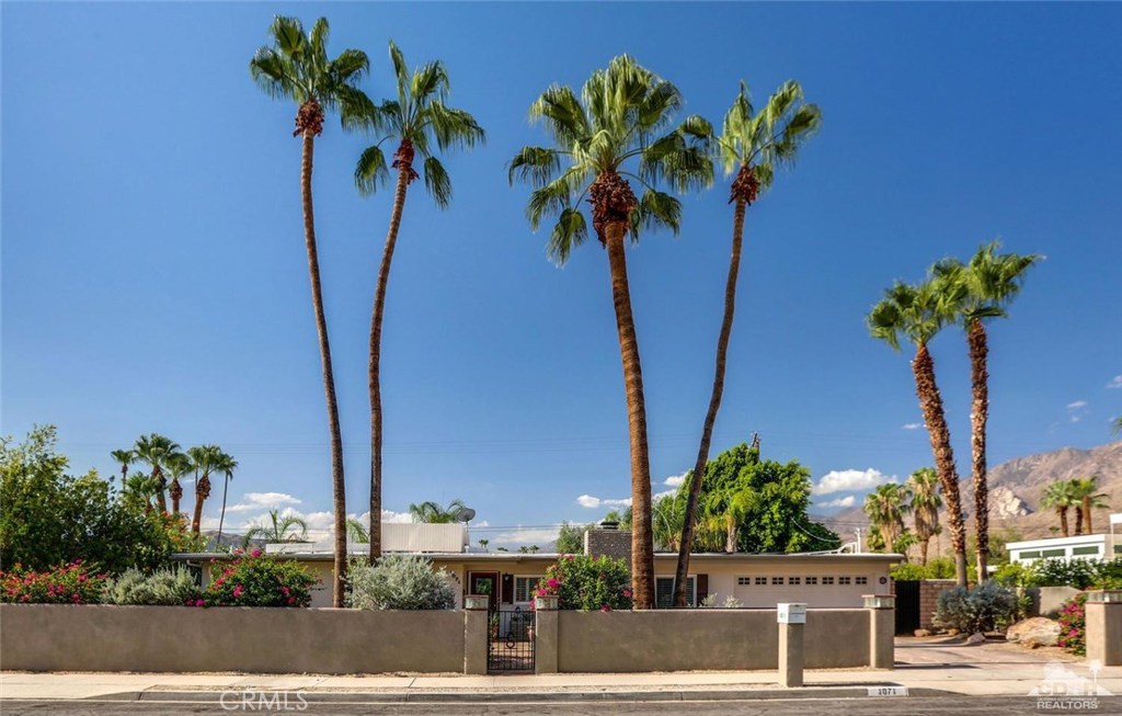 Tahquitz River Estat - Residential