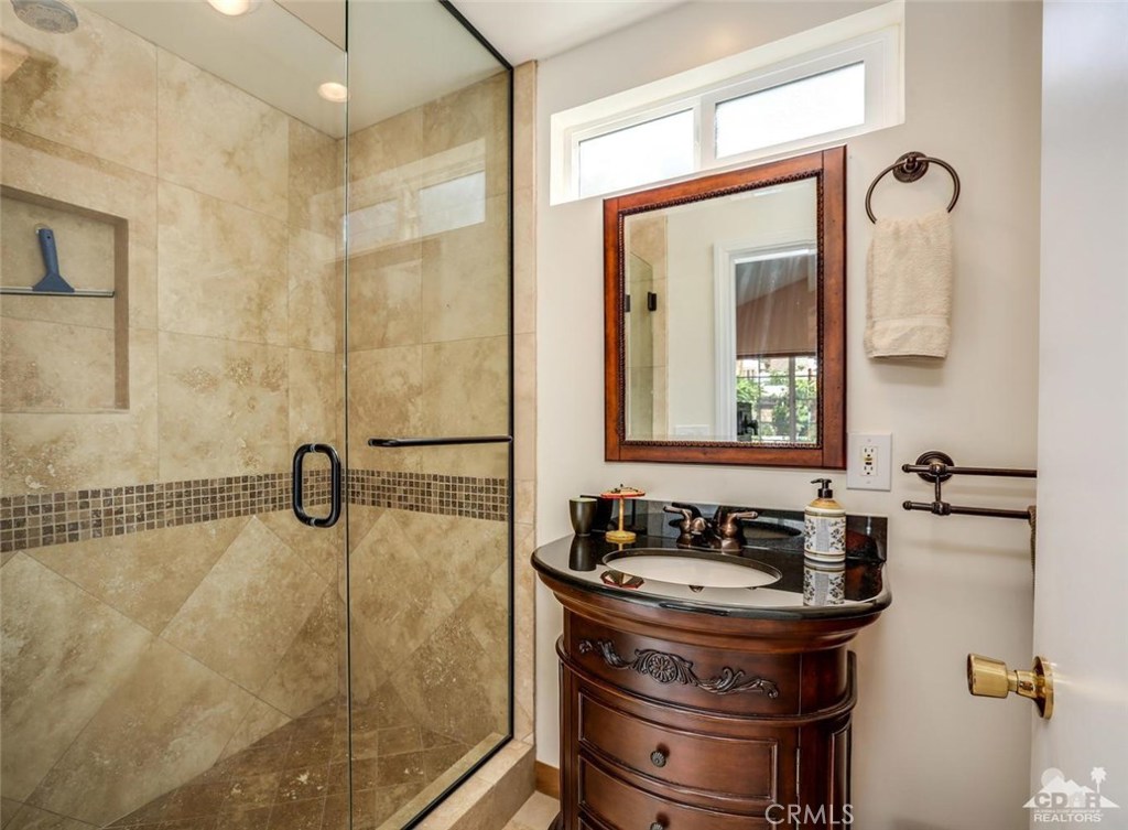 Tahquitz River Estat - Residential