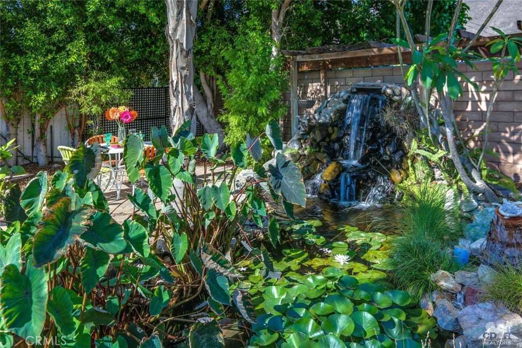 Tahquitz River Estat - Residential