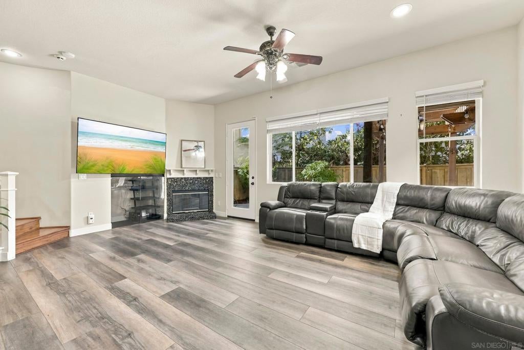 11568 Miro Cir