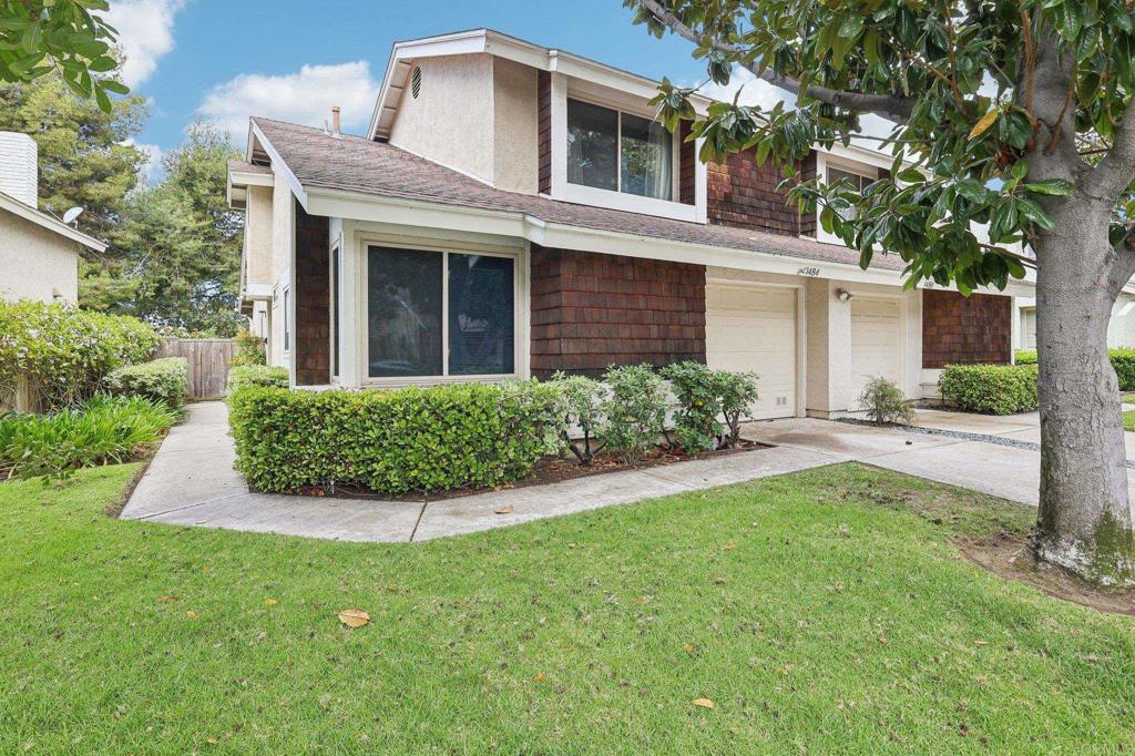 1484 Bridgeview Dr