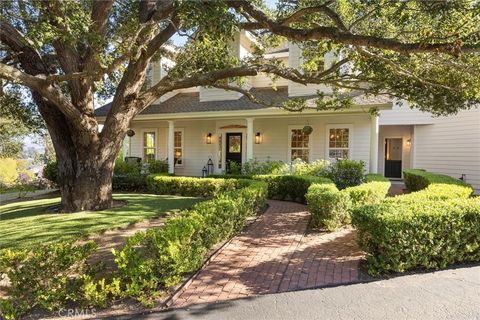 Photo of 190 Country Club Dr, San Luis Obispo, CA 93401 (MLS # SC25243678)