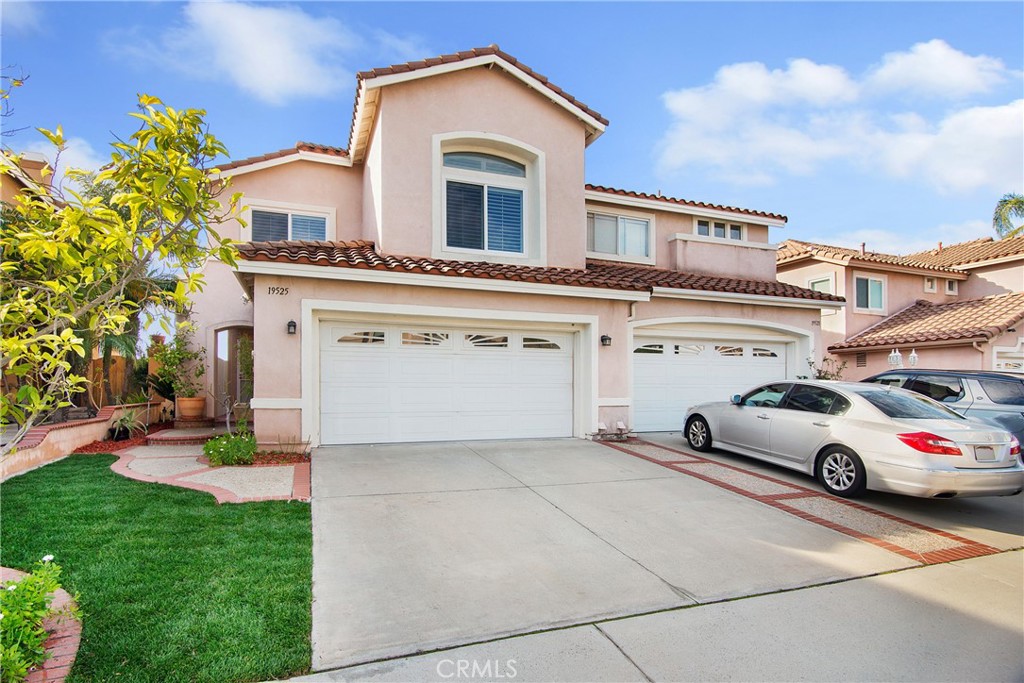 Welcome to this beautifully updated Portola Hills home with incredible hillside and sunset views! Featuring 3 upstairs bedrooms plus a spacious loft, 2 full bathrooms, and a convenient main-level powder room, this home offers a comfortable and versatile layout. The formal dining area opens to a bright living room, while the large kitchen flows seamlessly into the family room with a cozy fireplace—perfect for everyday living and entertaining.
The primary suite is a true retreat with its own fireplace, soaking tub with hillside views, separate shower, and a walk-in closet with built-in organizers. The laundry room is located downstairs with washer/dryer hookups, and the attached 2-car garage provides direct access and generous storage.
Step outside to enjoy the expansive patio, where you’ll take in sweeping canyon views and evening sunsets. As part of the Portola Hills II community, residents enjoy resort-style amenities including pools, spa, clubhouse, gym, tennis and volleyball courts, BBQs, and playgrounds.
Located within the highly rated Saddleback Valley Unified School District and just a short walk to Portola Hills Elementary, this home also offers easy access to the 241 toll road, nearby shopping, dining, and scenic parks.