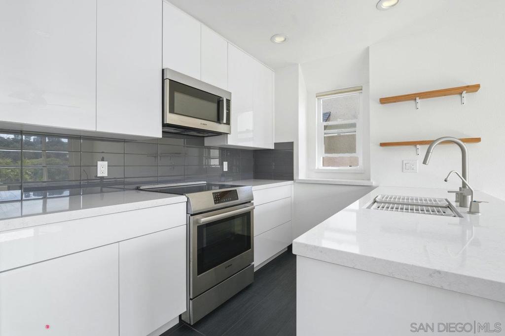 La Jolla - Residential Lease