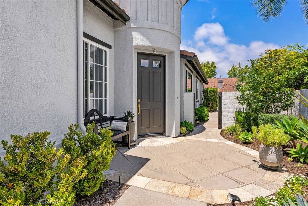 28 Corte Pinturas, San Clemente CA 92673 - Photo 6