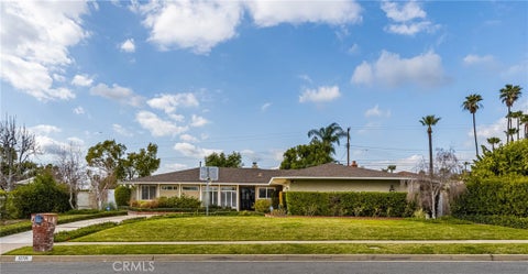 Photo of 12791 Brittany Woods Drive, North Tustin, CA 92705 (MLS # PW26118798)