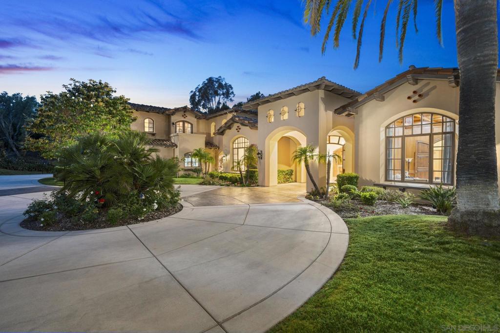 4690 Rancho Del Mar Trl