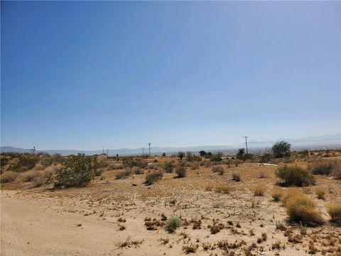 Photo of 0 Bear Valley Road, Apple Valley, CA 92308 (MLS # HD26055485)