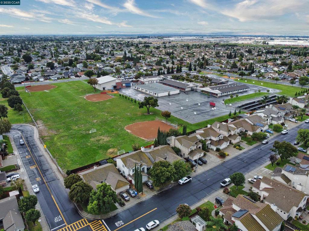 CHADWICK SQUARE - Residential