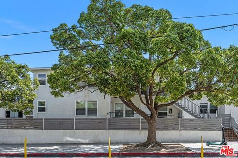 Tiny photo for 1805 7th Street #4, Santa Monica, CA 90401 (MLS # 25607201)