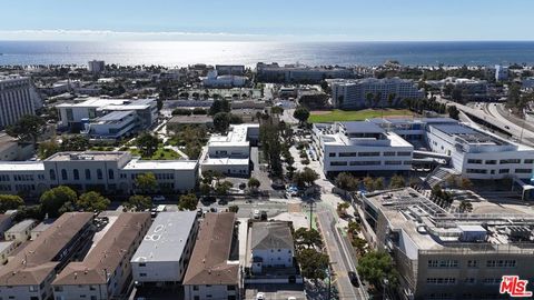 Tiny photo for 1805 7th Street #4, Santa Monica, CA 90401 (MLS # 25607201)