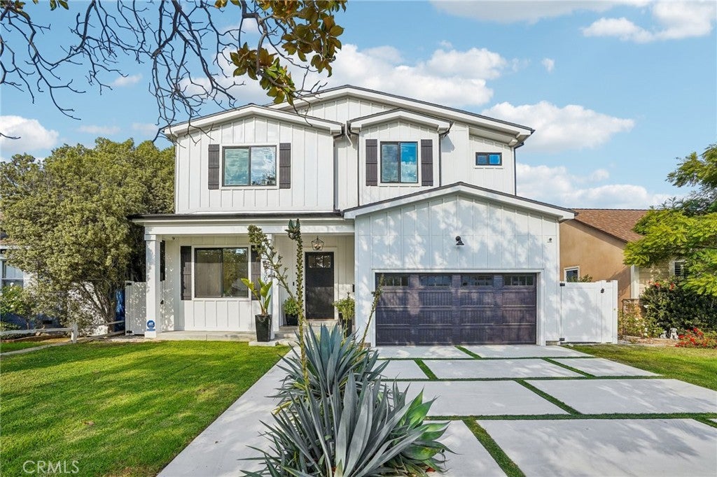 8308 Mcconnell Avenue