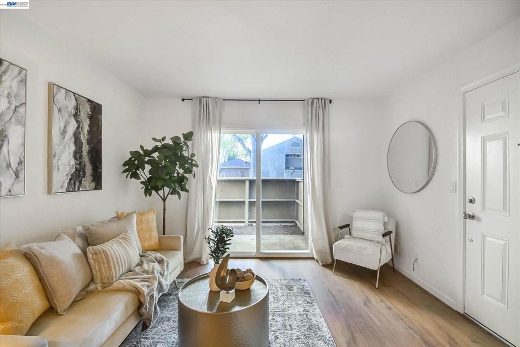 3344 Red Cedar Ter