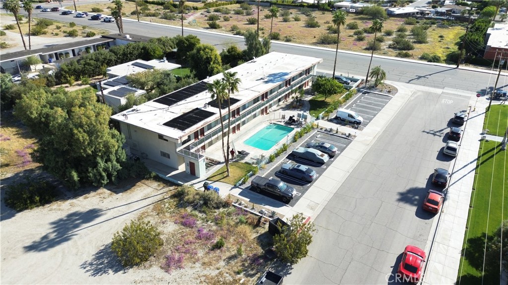 2303 N Indian Canyon Dr