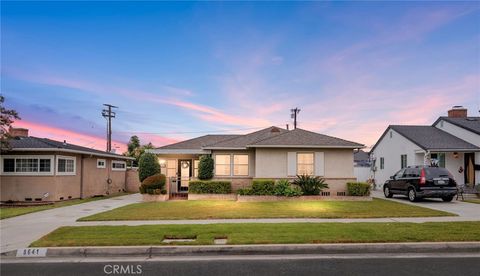 Photo of 8641 Strub Avenue, Whittier, CA 90605 (MLS # CV25241346)