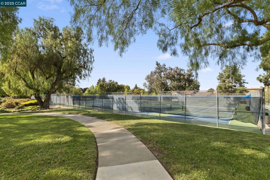 THE CROSSINGS - Residential