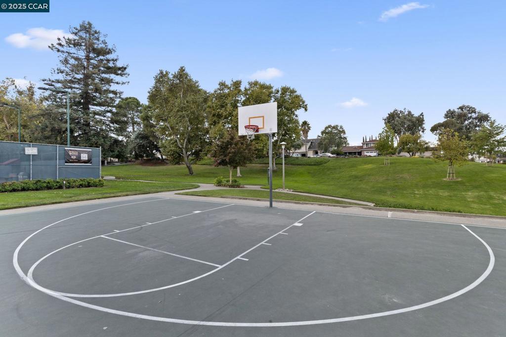THE CROSSINGS - Residential