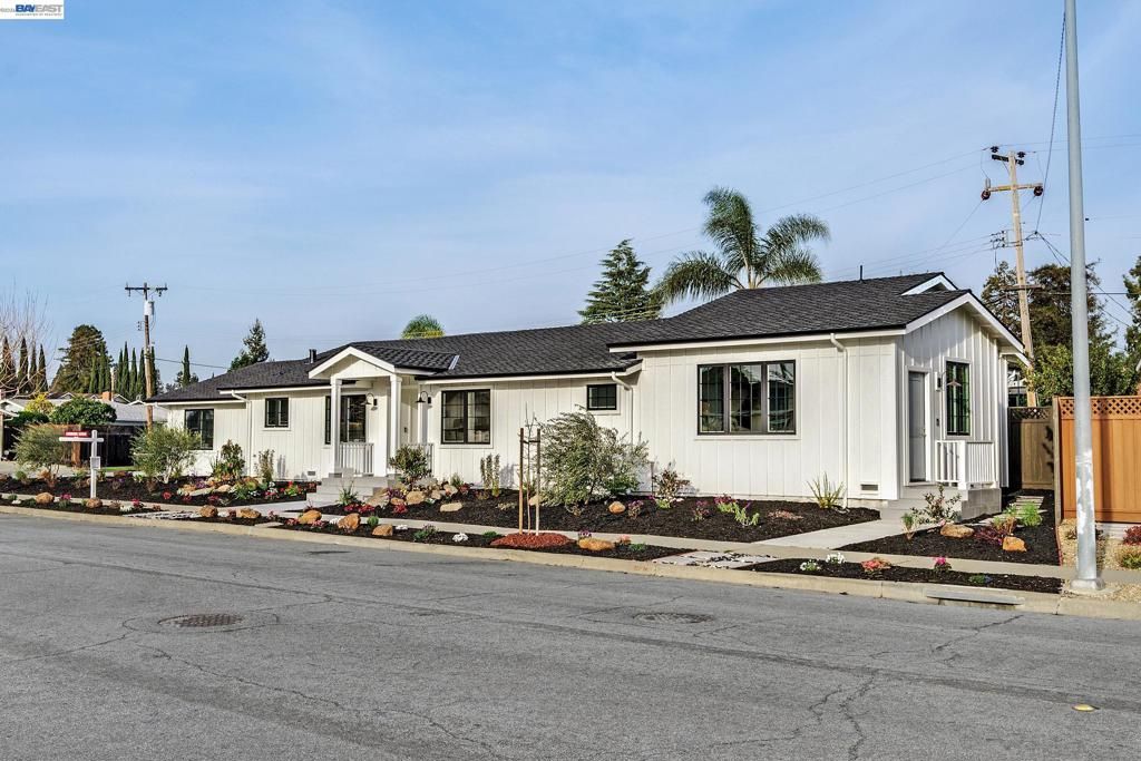 Photo of 4759 Valpey Park Ave Ave, Fremont, CA 94538 (MLS # 41128458)