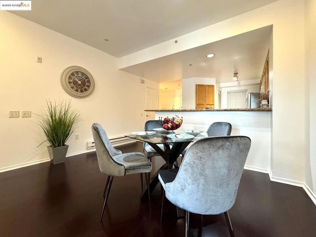 PARKWOOD CONDOS - Residential