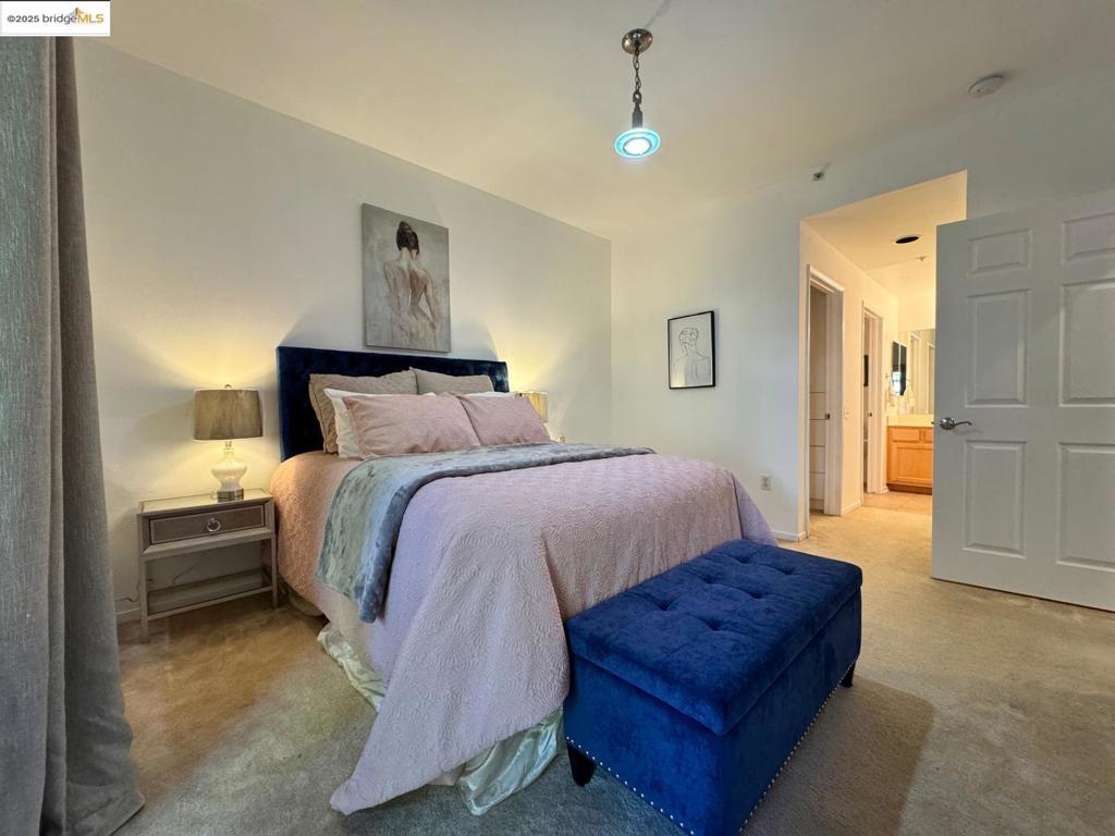 PARKWOOD CONDOS - Residential