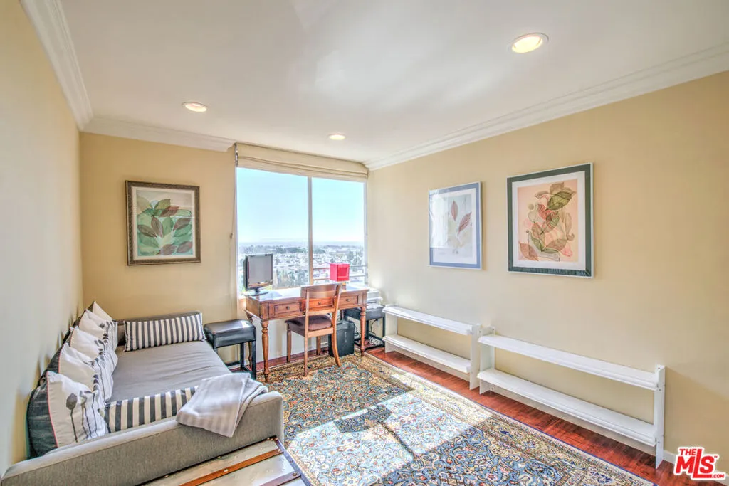 Los Angeles, California 90067, United States, 2 Bedrooms Bedrooms, ,2 BathroomsBathrooms,Residential,Active,247529