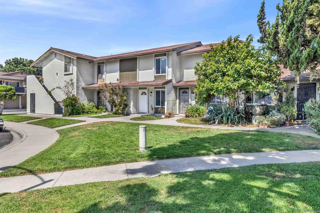Photo 1 of 30 — 514 Debra Pl, San Marcos, CA 92078