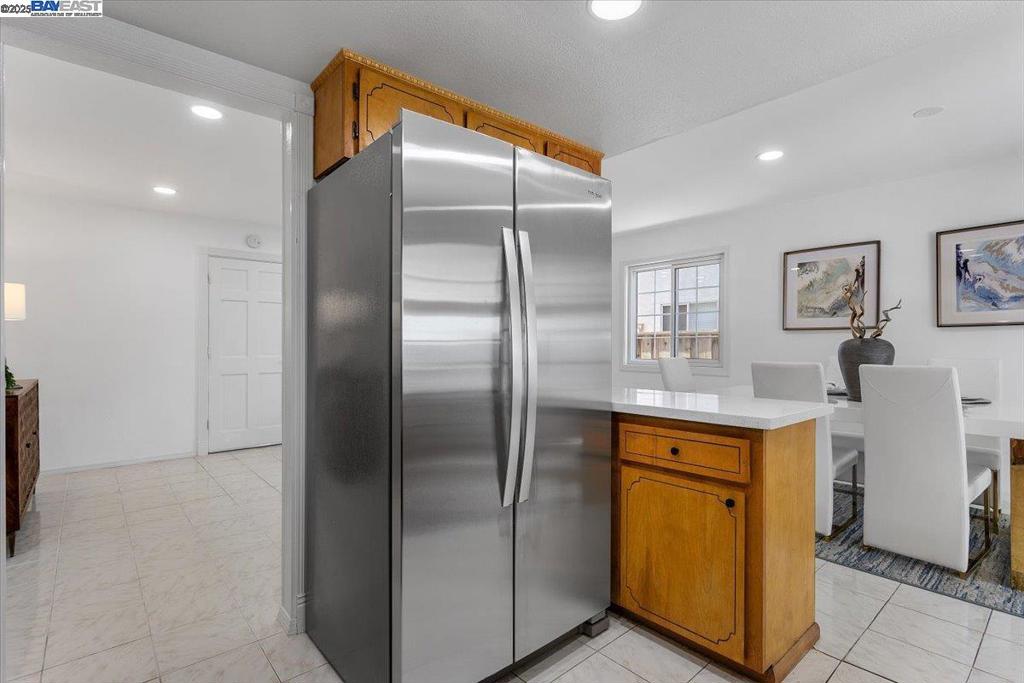 CRESTWOOD - Residential